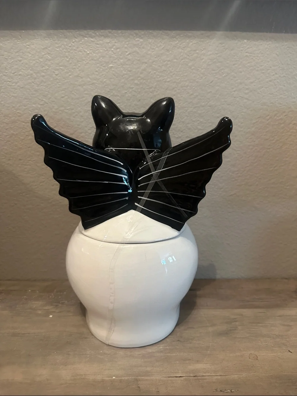 10 Strawberry Street Cat Bat Sitting On A Skull Cookie Jar/Canister